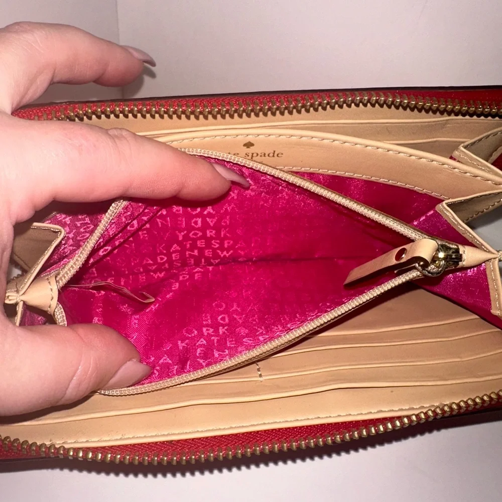 Kate Spade EUC Red Grained Leather Neda Wellesley Zip Around Wallet